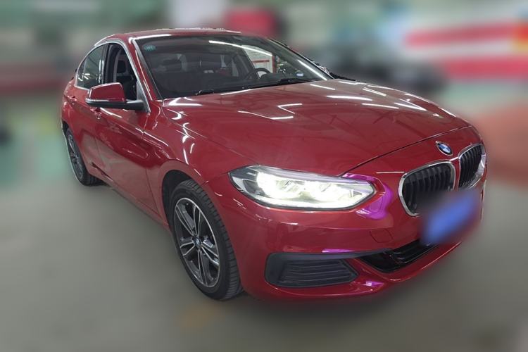 Used BMW 1 Series 2020 120i Fashion Model Front Right 45 Deg