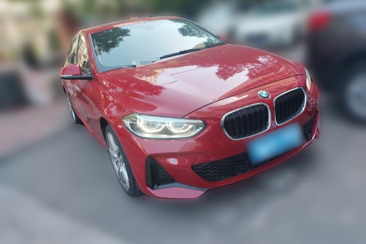 Used BMW 1 Series 2020 125i Leading Model M Sport Package Front Right 45 Deg