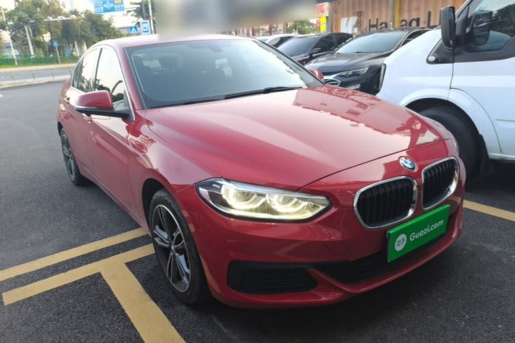 Used BMW 1 Series 2020 120i Fashion Model Front Right 45 Deg