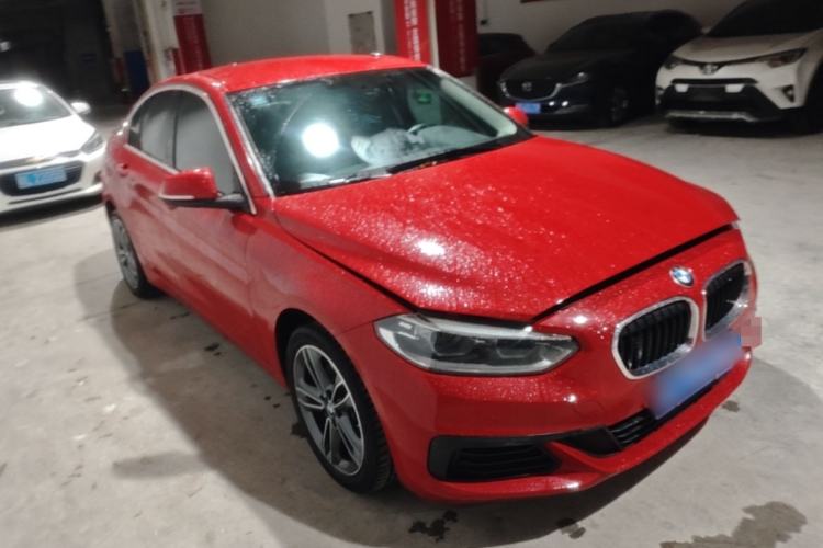 Used BMW 1 Series 2020 120i Fashion Model Front Right 45 Deg