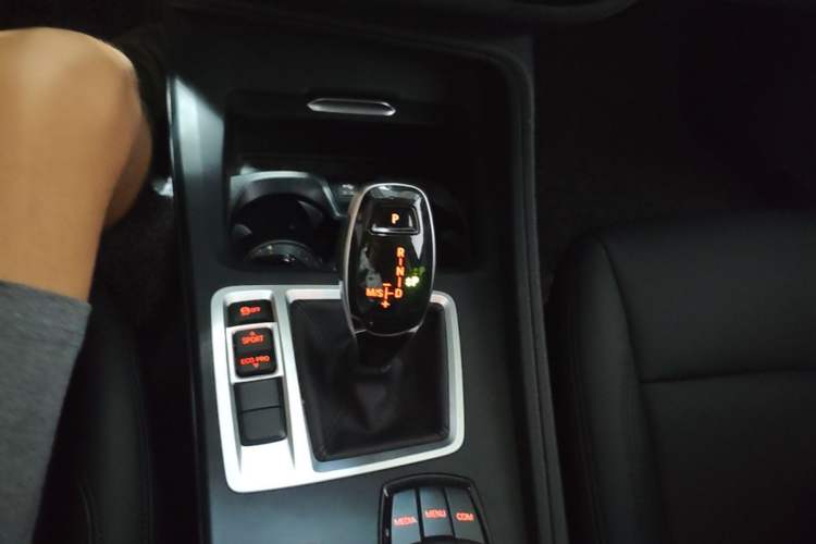 Used BMW 1 Series 2020 120i Fashion Model Gear Lever