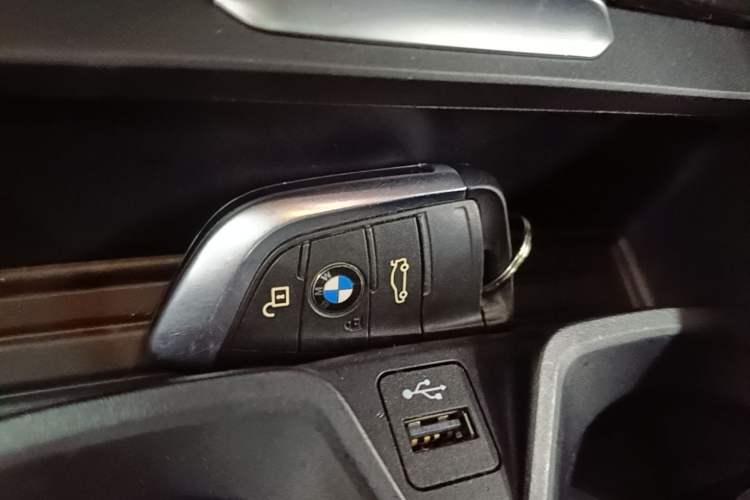 Used BMW 1 Series 2020 125i Leading Model M Sport Package Interior 1
