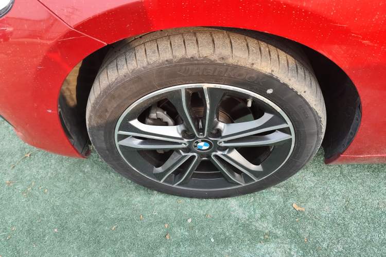 Used BMW 1 Series 2020 120i Fashion Model Left Front Wheel Hub