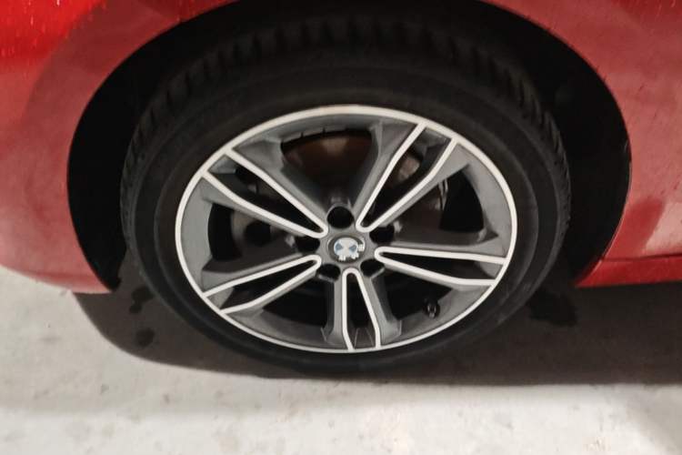 Used BMW 1 Series 2020 120i Fashion Model Left Front Wheel Hub