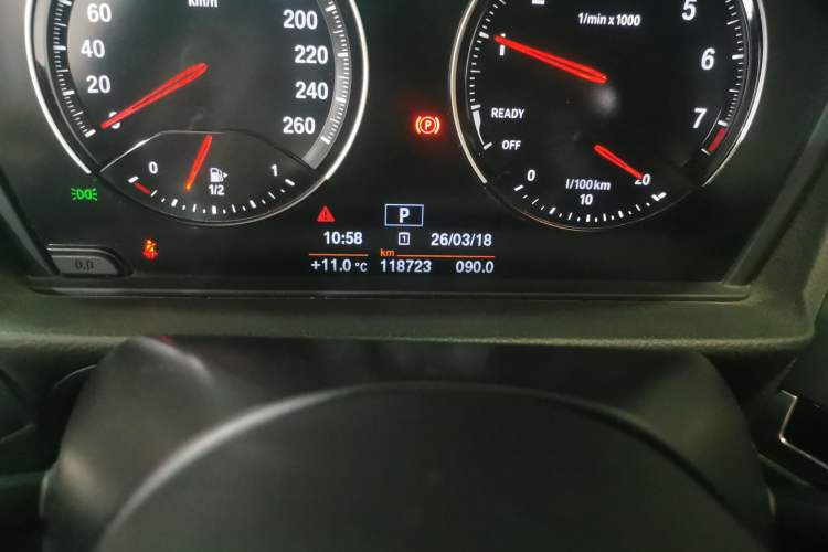 Used BMW 1 Series 2020 125i Leading Model M Sport Package Odometer Close Up