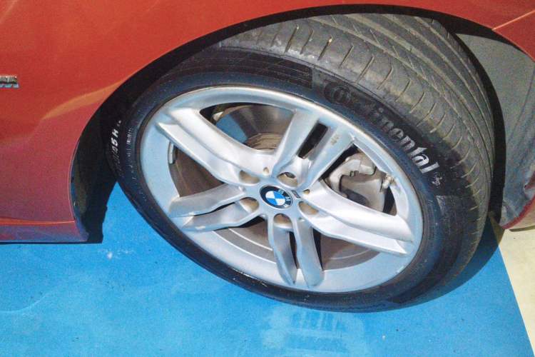 Used BMW 1 Series 2020 120i M Sport Package Right Front Wheel Hub