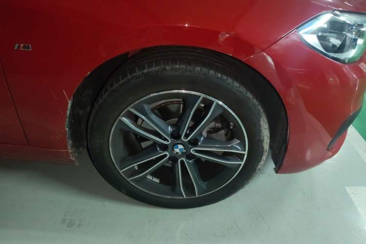 Used BMW 1 Series 2020 120i Fashion Model Right Front Wheel Hub