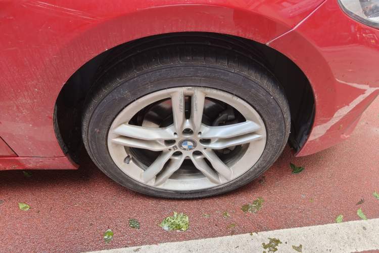 Used BMW 1 Series 2020 120i M Sport Package Right Front Wheel Hub