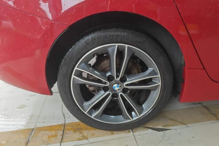 Used BMW 1 Series 2020 120i Fashion Model Right Rear Wheel Hub
