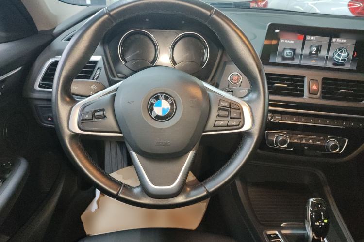 Used BMW 1 Series 2020 120i Fashion Model Steering Wheel