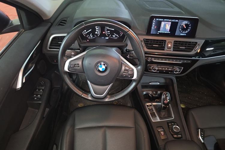 Used BMW 1 Series 2020 120i Fashion Model Steering Wheel