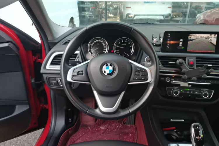 Used BMW 1 Series 2020 120i Fashion Model Steering Wheel