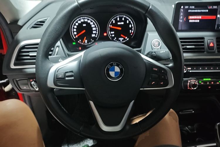 Used BMW 1 Series 2020 120i Fashion Model Steering Wheel