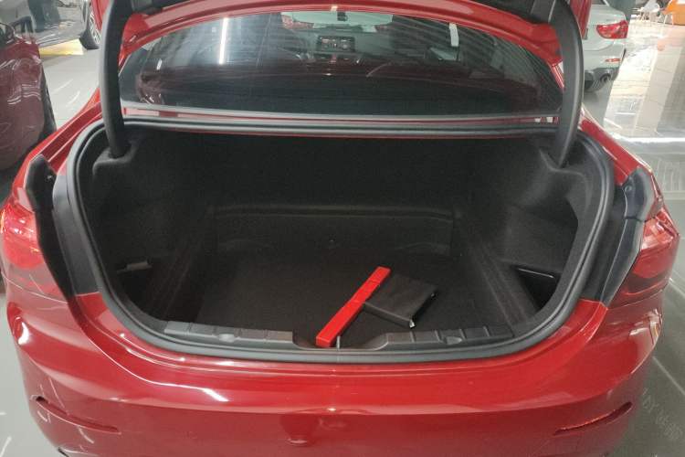 Used BMW 1 Series 2020 120i Fashion Model Trunk