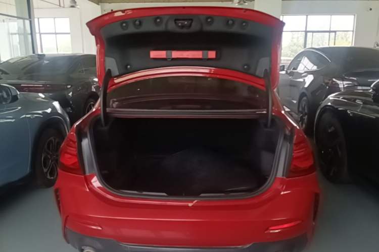 Used BMW 1 Series 2020 125i Leading Model M Sport Package Trunk