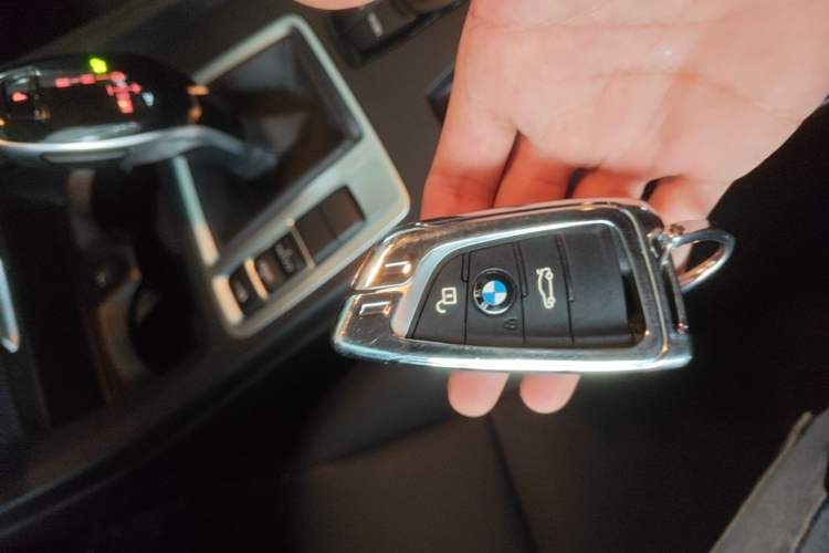 Used BMW 1 Series 2020 120i Fashion Model Vehicle Key