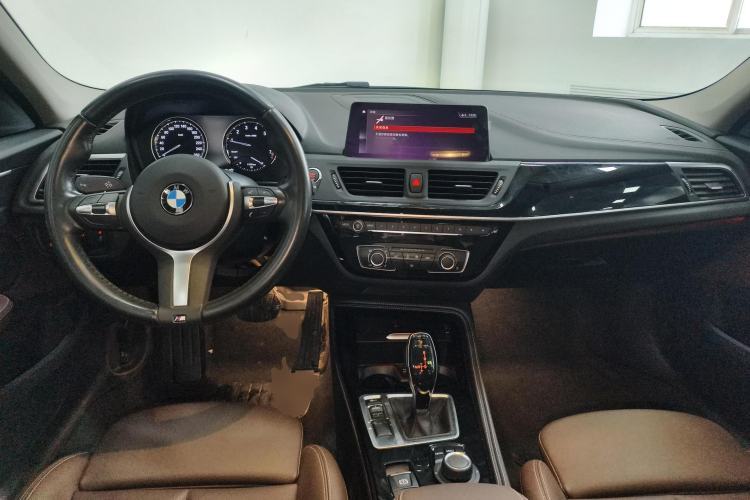 Used BMW 1 Series 2020 120i M Sport Package Center Console