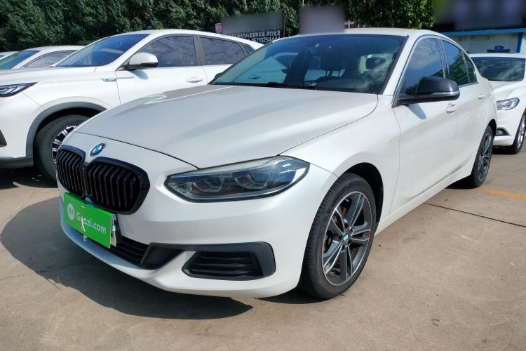 Ojetý BMW 1 Series 2020 120i Fashion Model Guazi used car, China used car export, Used car for sale, Used cars, Cheapest cars for sale