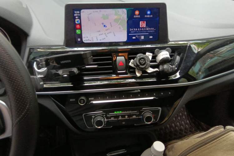 Used BMW 1 Series 2020 120i Fashion Model Audio And AC Panel