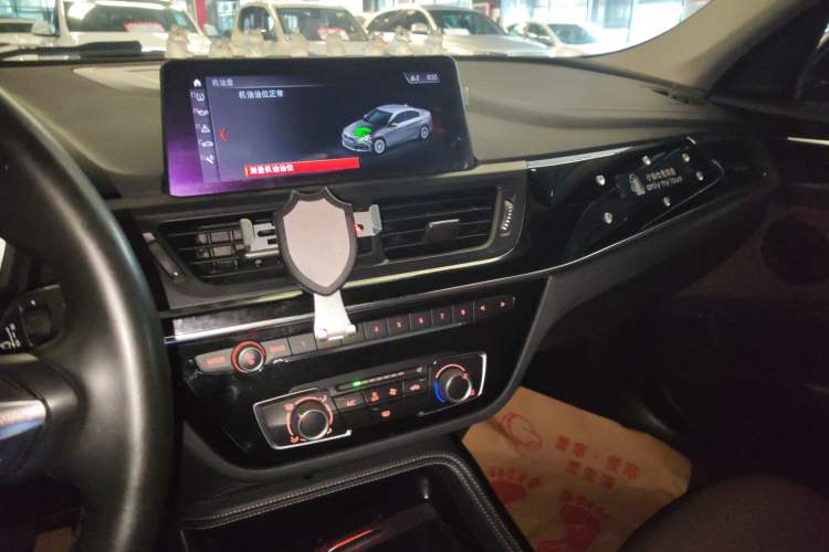 Used BMW 1 Series 2020 120i M Sport Package Audio And AC Panel