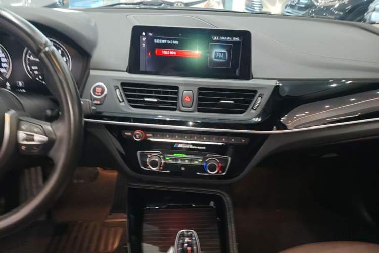 Used BMW 1 Series 2020 120i M Sport Package Audio And AC Panel