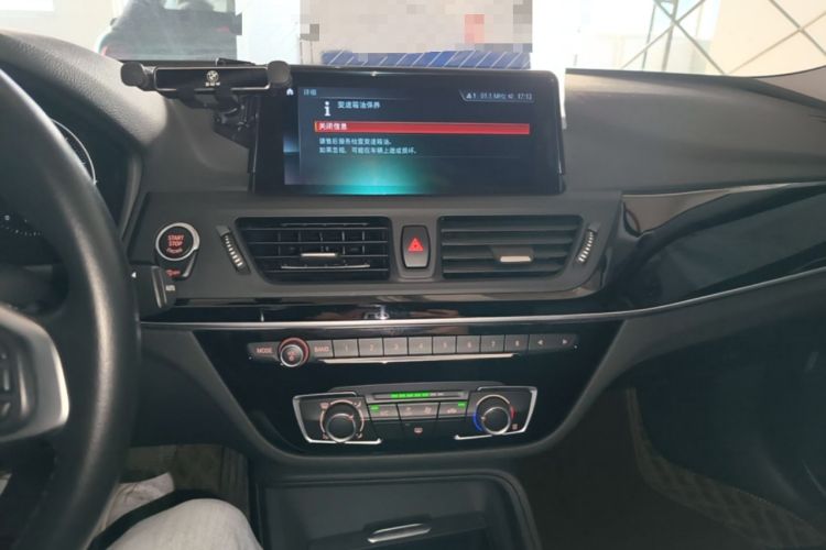 Used BMW 1 Series 2020 120i Fashion Model Audio And AC Panel