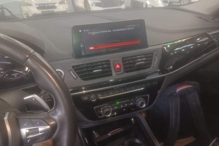 Used BMW 1 Series 2020 125i Leading Model M Sport Package Audio And AC Panel