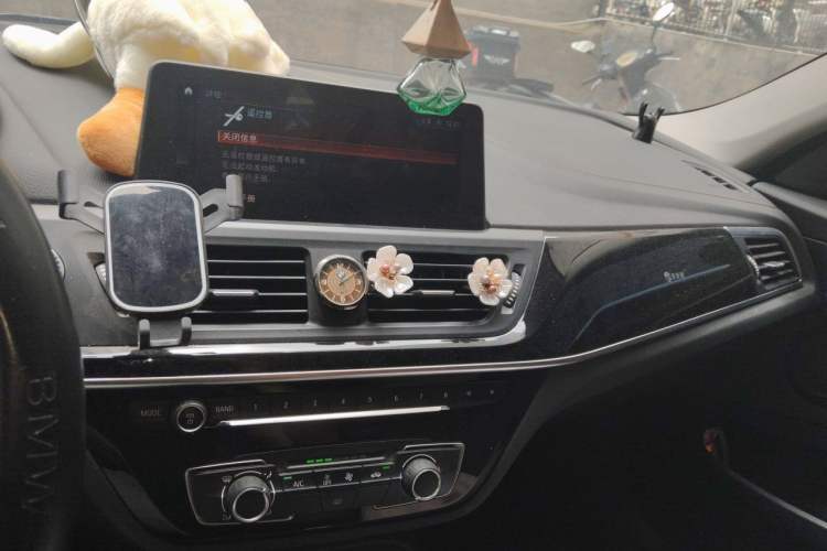 Used BMW 1 Series 2020 120i M Sport Package Audio And AC Panel