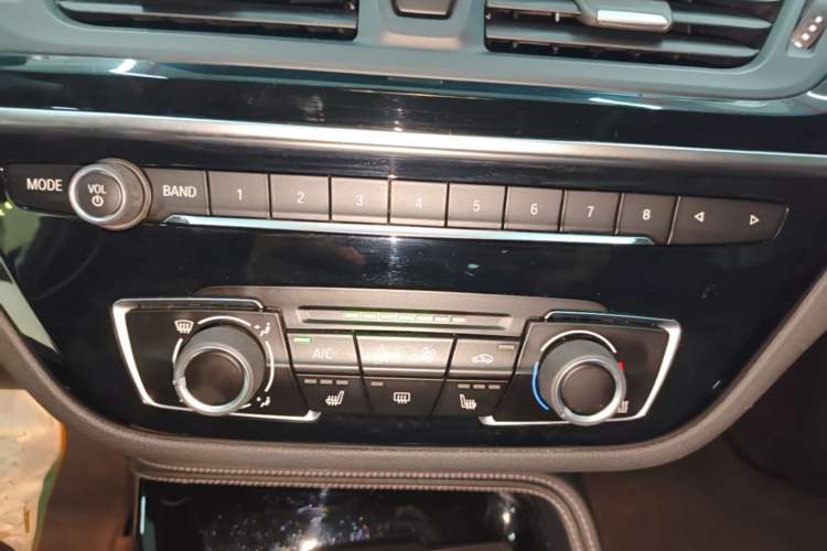 Used BMW 1 Series 2020 120i M Sport Package Audio And AC Panel