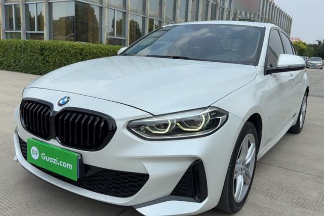 Ojetý BMW 1 Series 2020 120i M Sport Package