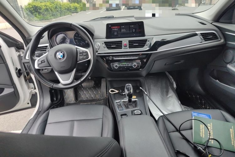 Used BMW 1 Series 2020 120i Fashion Model Center Console