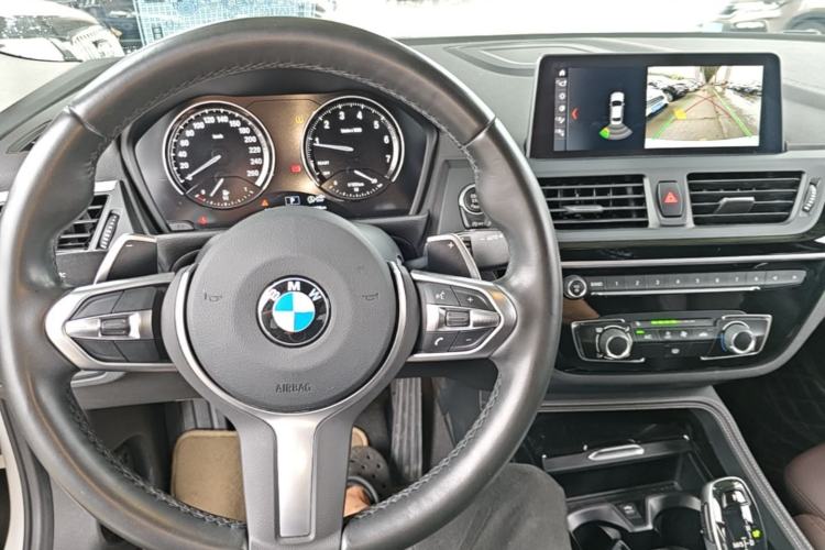 Used BMW 1 Series 2020 125i Leading Model M Sport Package Center Console