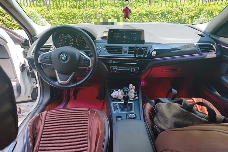 Used BMW 1 Series 2020 120i Fashion Model Center Console