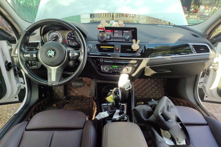 Used BMW 1 Series 2020 120i M Sport Package Center Console
