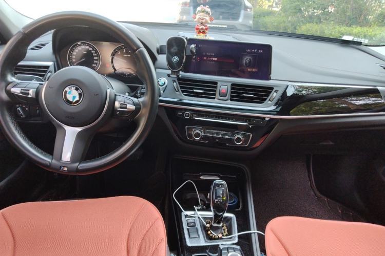 Used BMW 1 Series 2020 120i M Sport Package Center Console