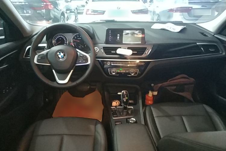 Used BMW 1 Series 2020 120i Fashion Model Center Console