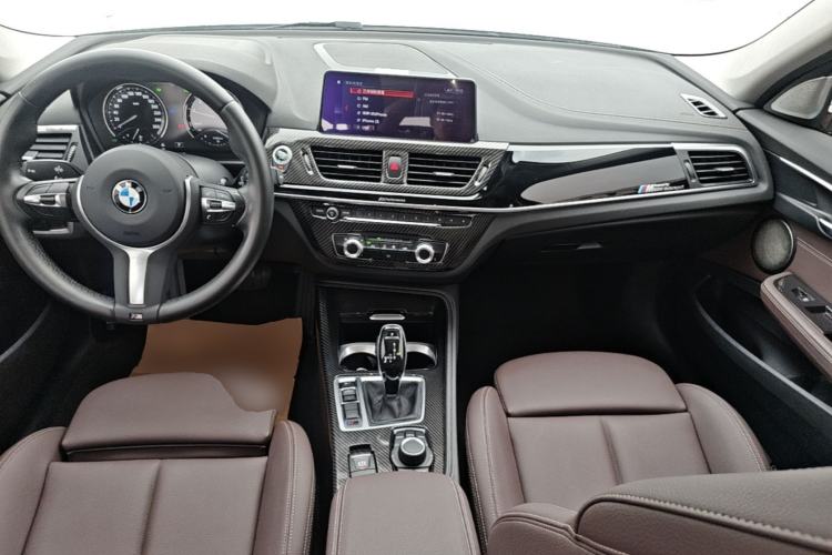 Used BMW 1 Series 2020 120i M Sport Package Center Console