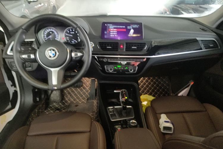 Used BMW 1 Series 2020 120i M Sport Package Center Console