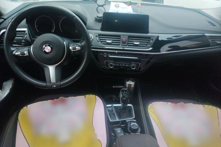 Used BMW 1 Series 2020 120i M Sport Package Center Console