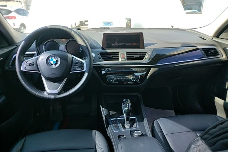 Used BMW 1 Series 2020 120i Fashion Model Center Console