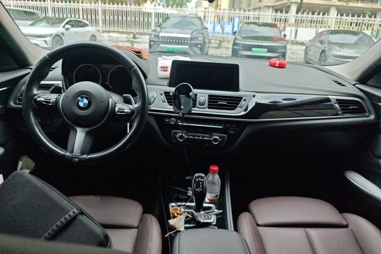 Used BMW 1 Series 2020 125i Leading Model M Sport Package Center Console