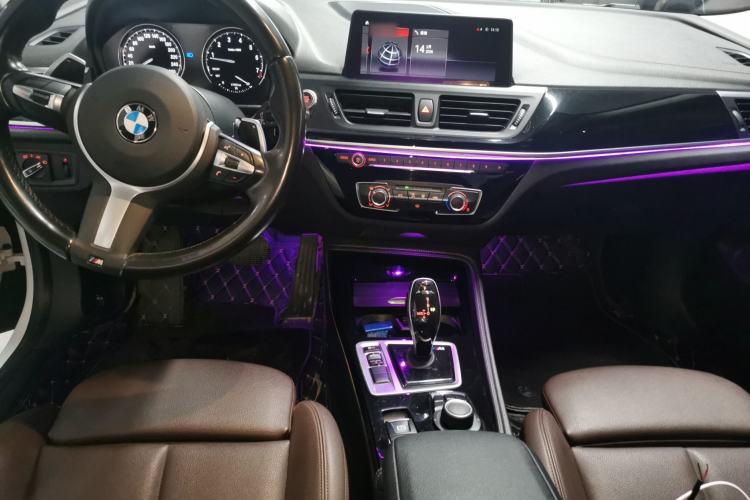 Used BMW 1 Series 2020 125i Leading Model M Sport Package Center Console