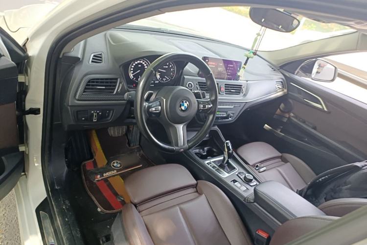 Used BMW 1 Series 2020 125i Leading Model M Sport Package Center Console