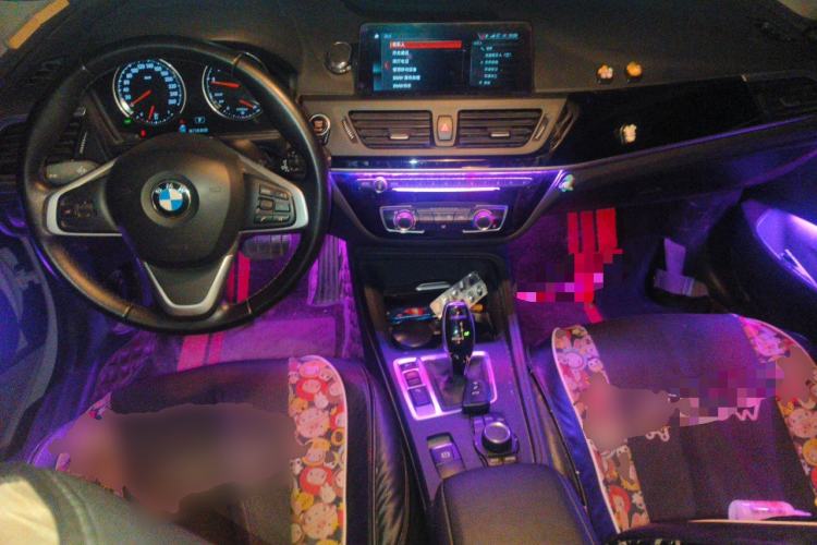 Used BMW 1 Series 2020 120i Fashion Model Center Console