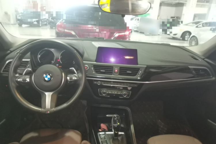 Used BMW 1 Series 2020 125i Leading Model M Sport Package Center Console