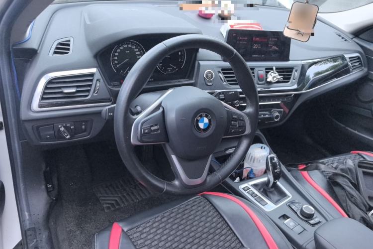 Used BMW 1 Series 2020 120i Fashion Model Center Console