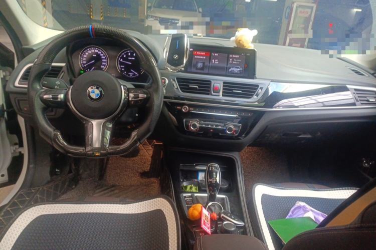 Used BMW 1 Series 2020 120i M Sport Package Center Console