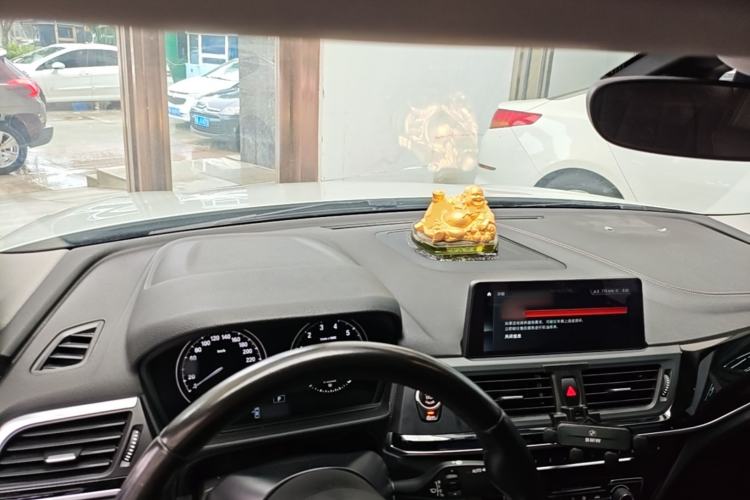 Used BMW 1 Series 2020 120i M Sport Package Center Console