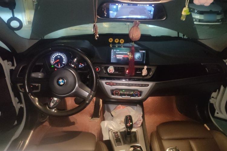 Used BMW 1 Series 2020 120i M Sport Package Center Console