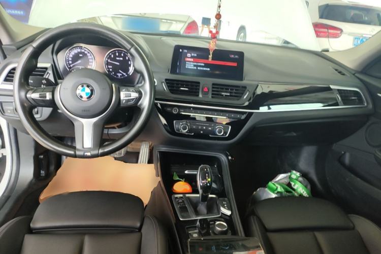 Used BMW 1 Series 2020 120i M Sport Package Center Console